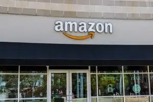 Image for article: Hadang Arus Produk Palsu Secara Online, Amazon dan IACC Berkolaborasi