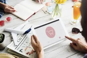 barang palsu e-commerce