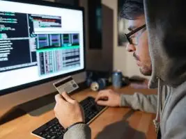 Image for article: Waspadai 3 Bentuk Kecurangan Digital yang Diprediksi Jadi Tren Pada 2018