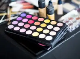 Image for article: Menghadapi Ancaman Pemalsuan pada Industri Kosmetik