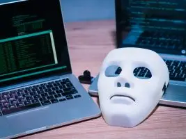 anonymity whistleblowing anonimitas whistleblowing